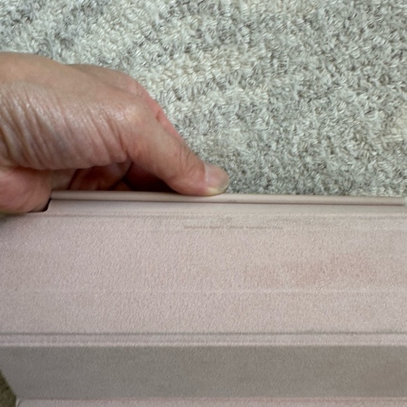 Apple Pink iPad Cover Tri-Fold Design - Picture 5 of 8